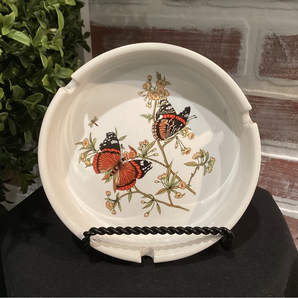 🟠 Vintage - Rare - Beautiful Painted Butterflies Designed Ashtray - Unique - Picture 2 of 9